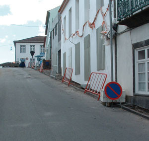 Construction of the Elderly House Center / Day Center of Santa Casa da Misericórdia of Calheta (Azores)